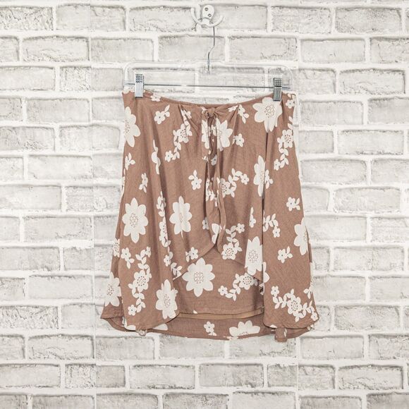 For Love and Lemons Sweet Jane Wrap Skirt in Floral Print Size Large - Picture 1 of 7
